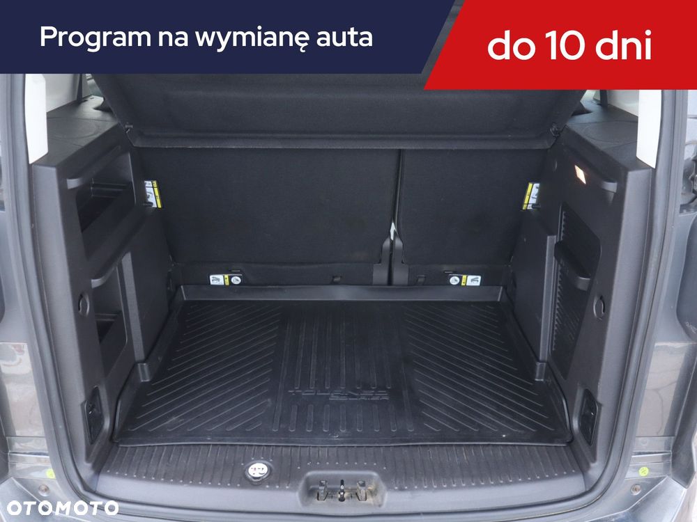 Ford Tourneo Courier - 14