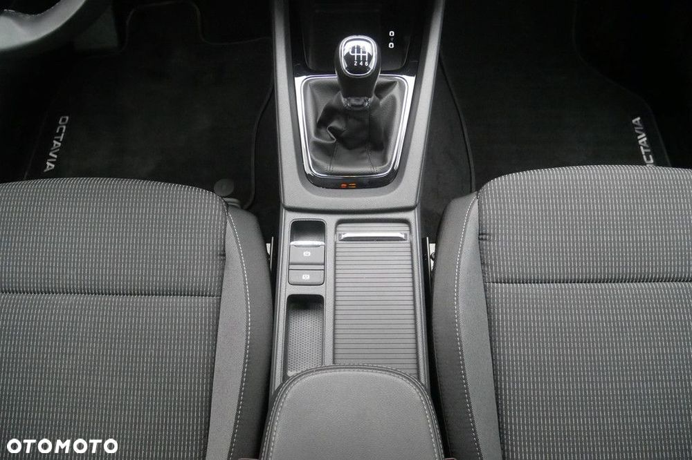 Skoda Octavia - 11