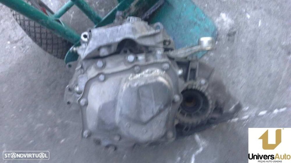 CAIXA VELOCIDADES OPEL TIGRA TWINTOP 2005 -M26 - 2