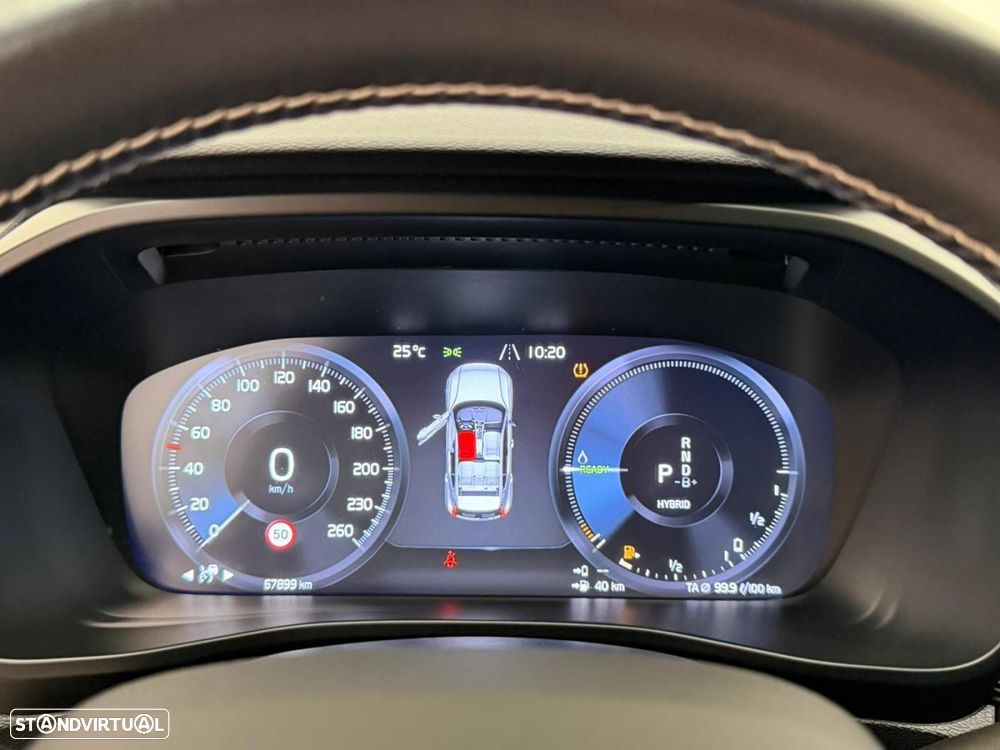 Volvo XC 40 1.5 T4 PHEV R-Design - 17