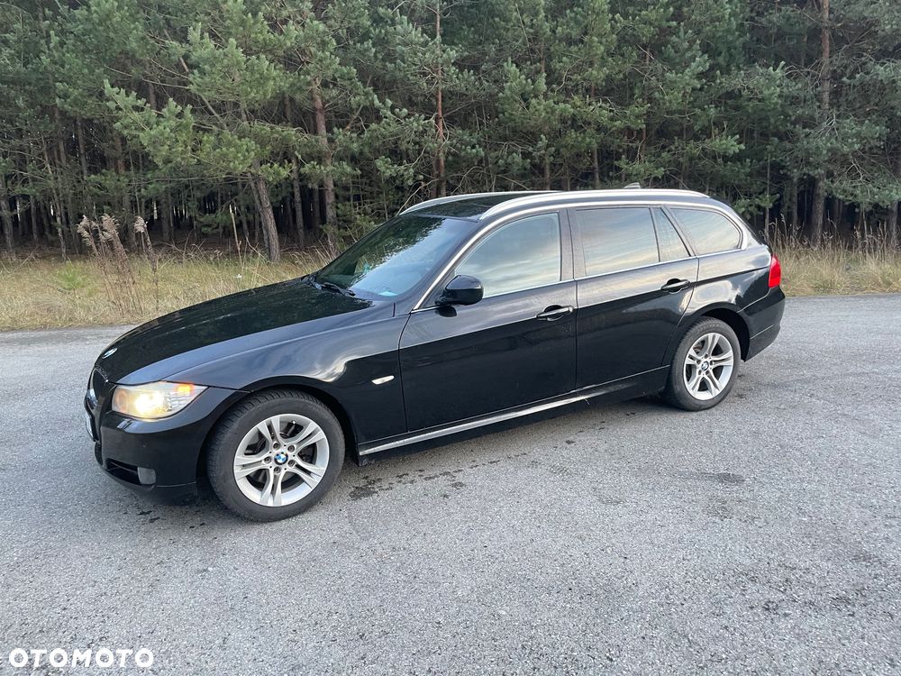 BMW Seria 3 - 32