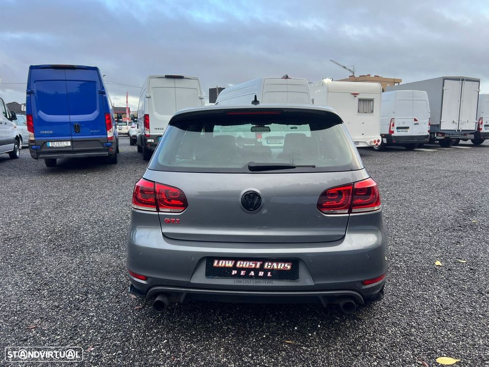 VW Golf 2.0 TSi GTI DSG - 10