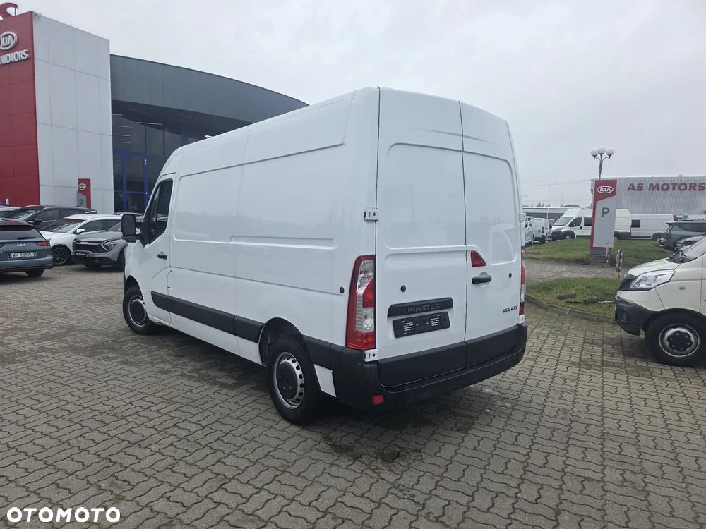 Renault Master L2H2 Silnik 2,3 - 5