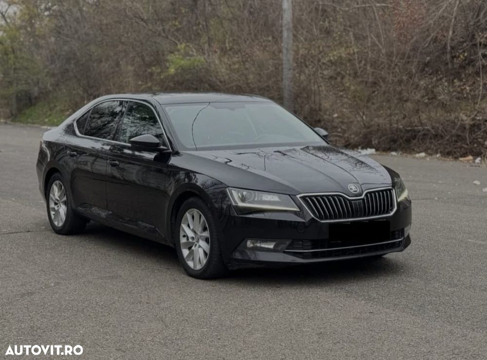 Skoda Superb 1.6 TDI DSG Ambition - 1