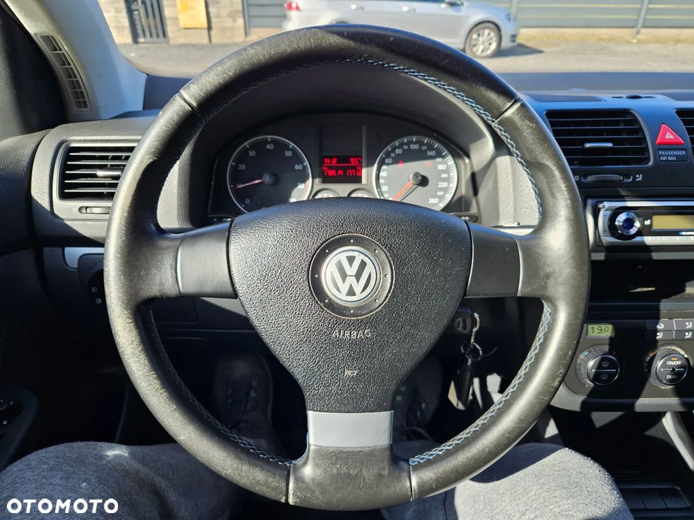 Volkswagen Golf 1.6 Tour - 14