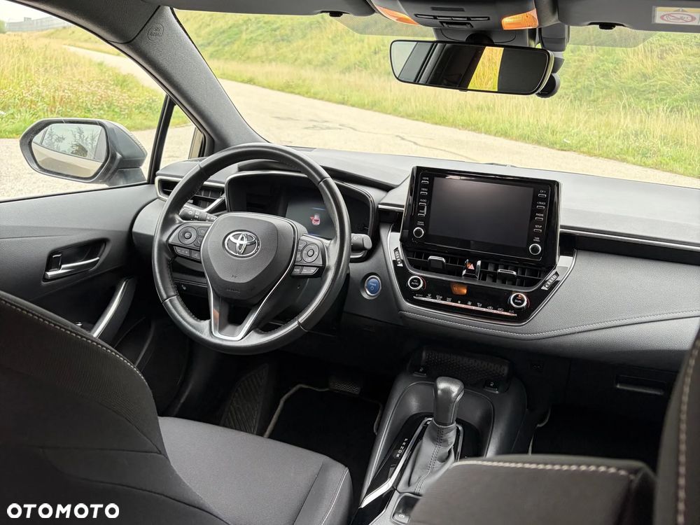 Toyota Corolla - 17