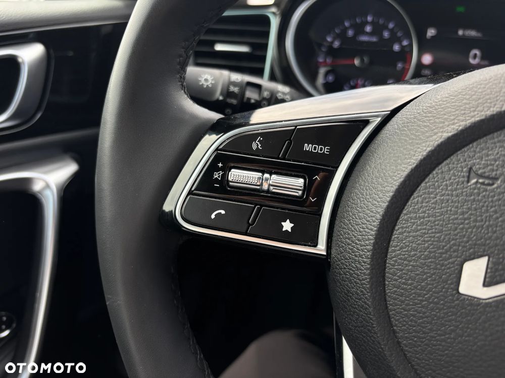 Kia XCeed 1.6 T-GDI Tribute DCT - 11