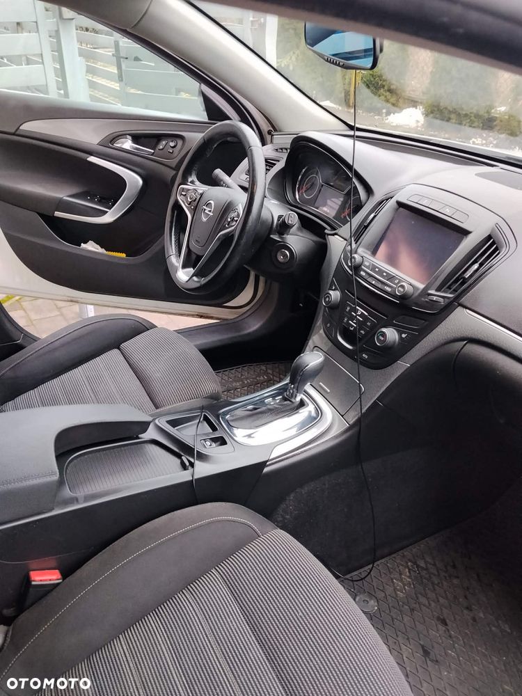 Opel Insignia 1.6 CDTI - 9