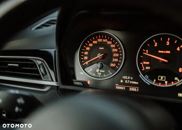 BMW X1 sDrive20d Sport Line sport - 27