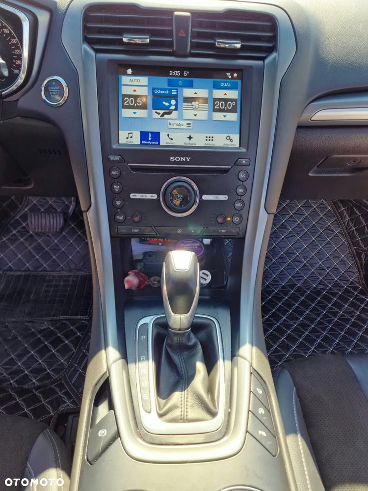 Ford Mondeo 2.0 TDCi Titanium 4WD PowerShift - 20