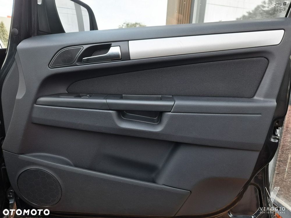 Opel Zafira 1.8 Family Plus - 27
