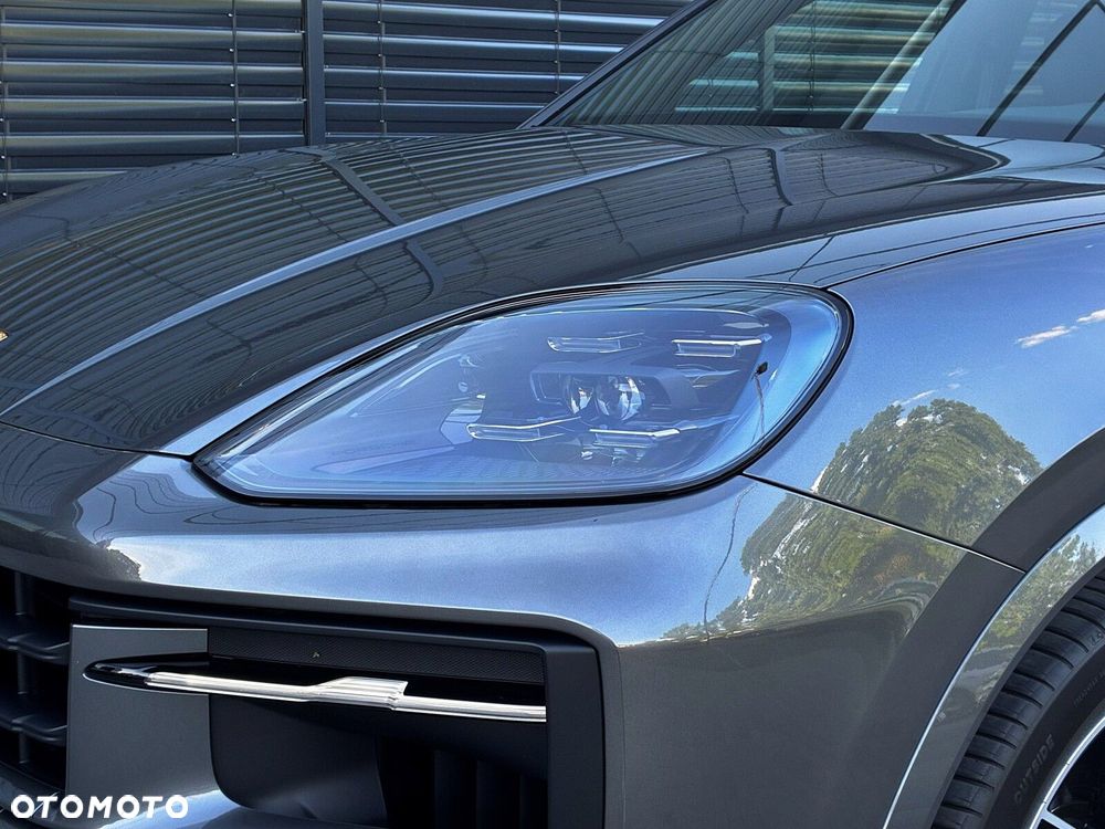 Porsche Cayenne - 17