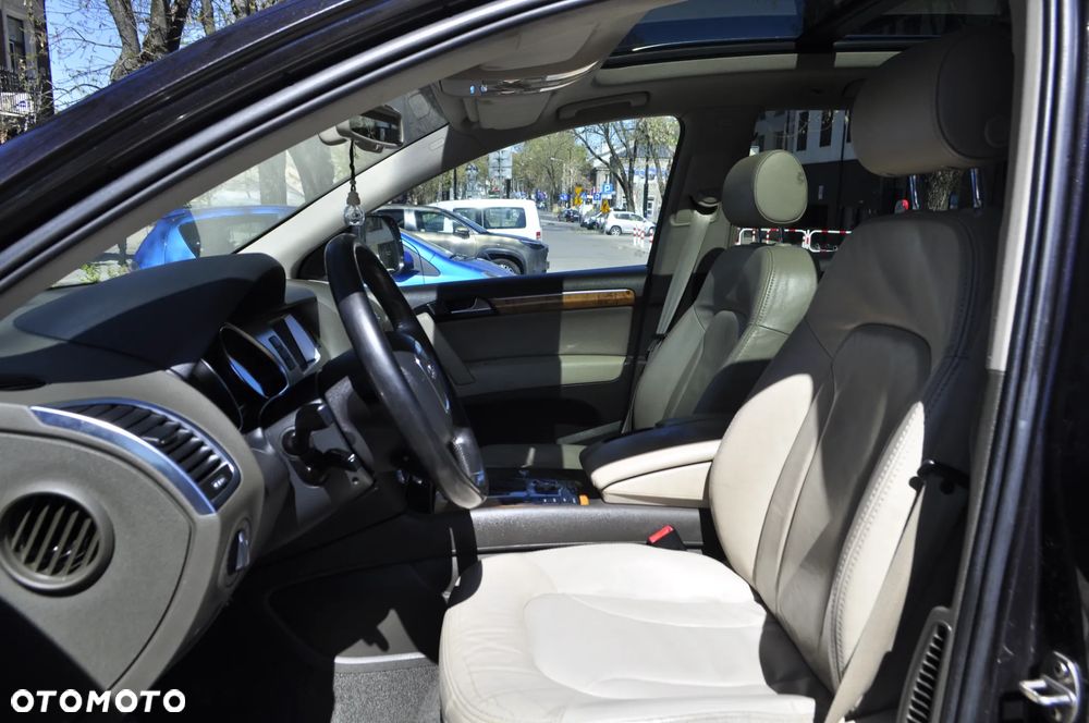 Audi Q7 - 16