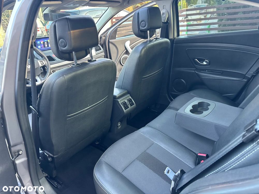 Renault Fluence - 31