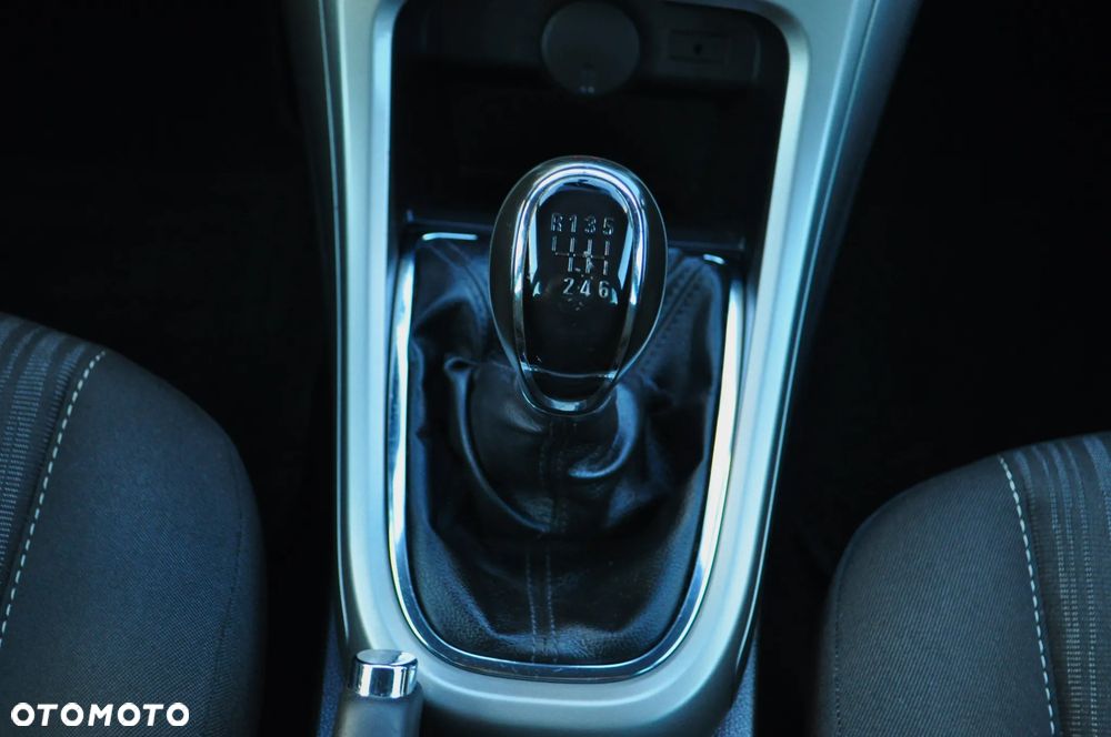 Opel Astra 1.4 Turbo Style - 21