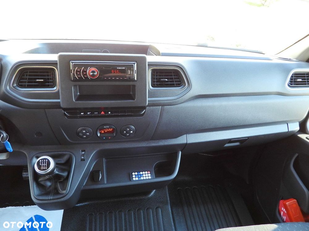 Opel MOVANO  PLANDEKA WINDA 9 PALET WEBASTO TEMPOMAT LEDY PNEUMATYKA KLIMATYZACJA  165KM - 33