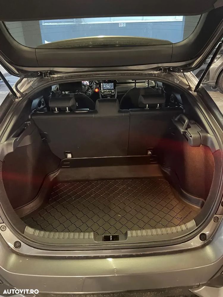 Honda Civic 1.5 VTEC Turbo CVT Sport Plus - 8