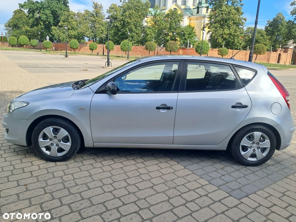Hyundai i30 1.4 Blue Classic - 3