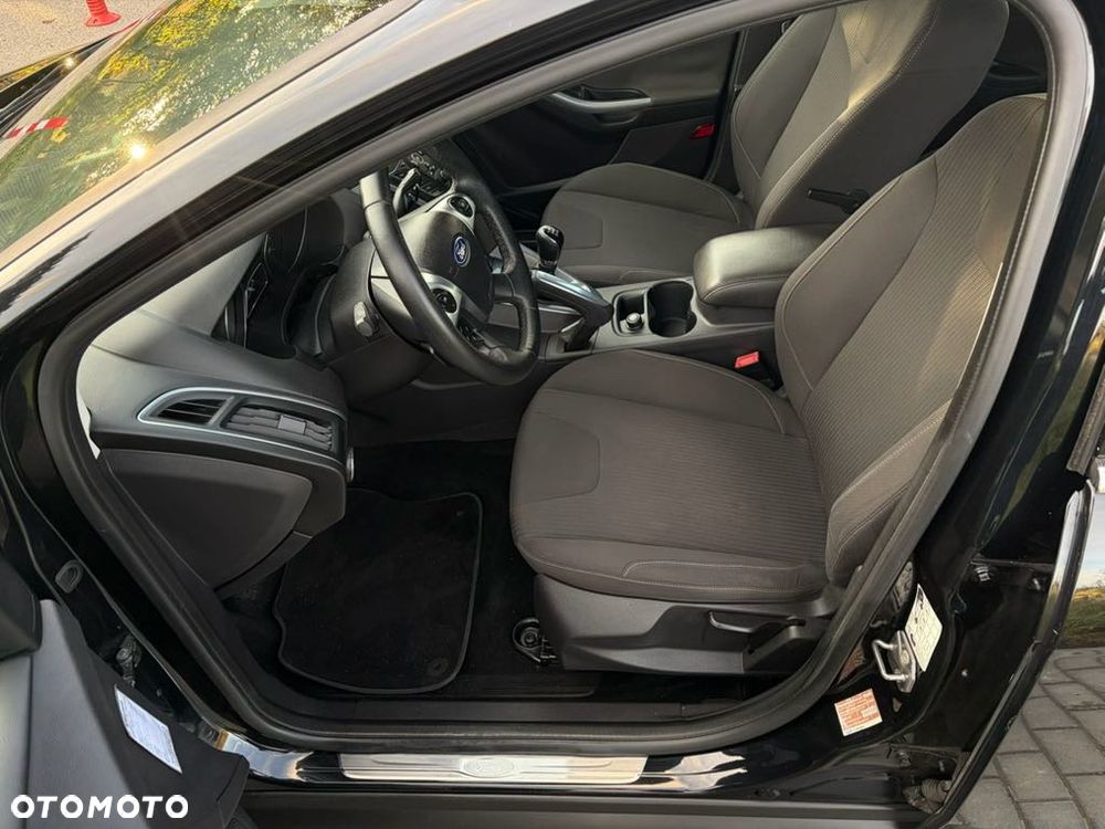 Ford Focus 2012 photo 5