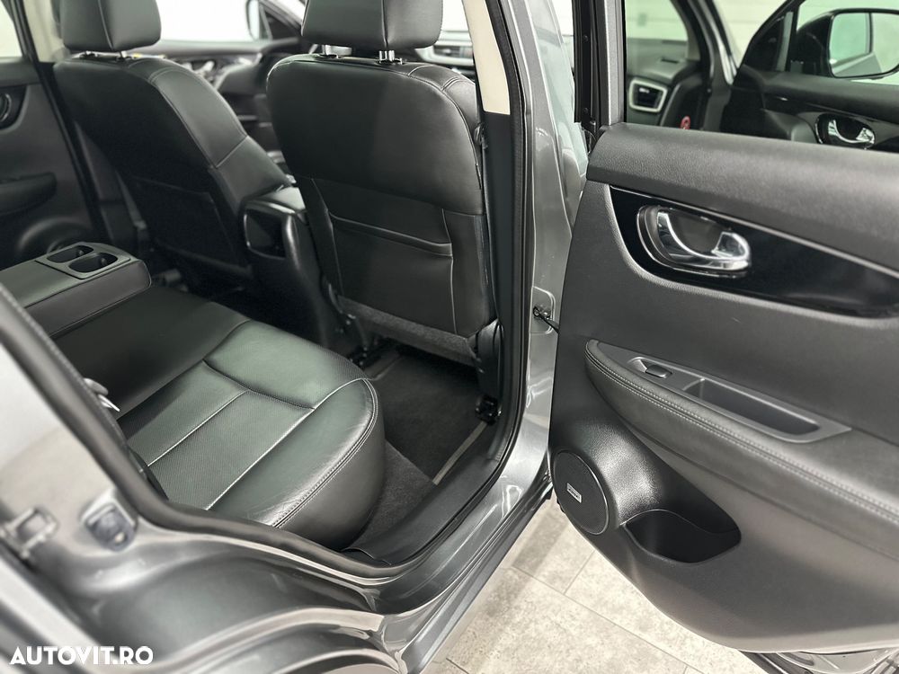 Nissan Qashqai 1.6 DCI 4 x 4 DPF tekna - 21