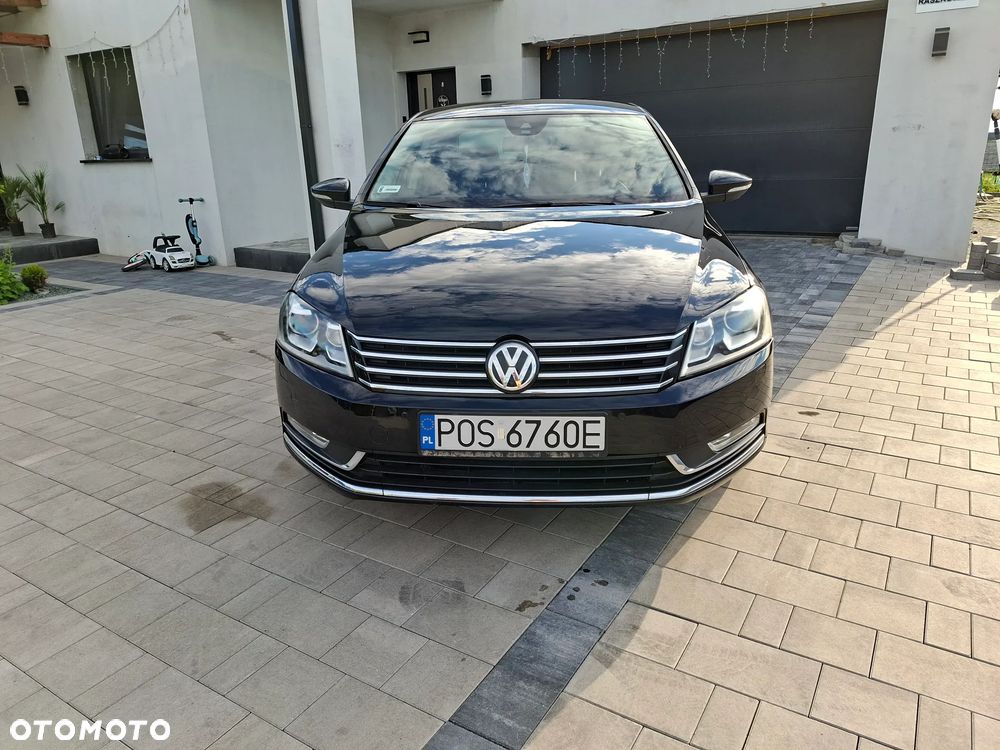 Volkswagen Passat 2.0 TDI 4Mot Highline - 8