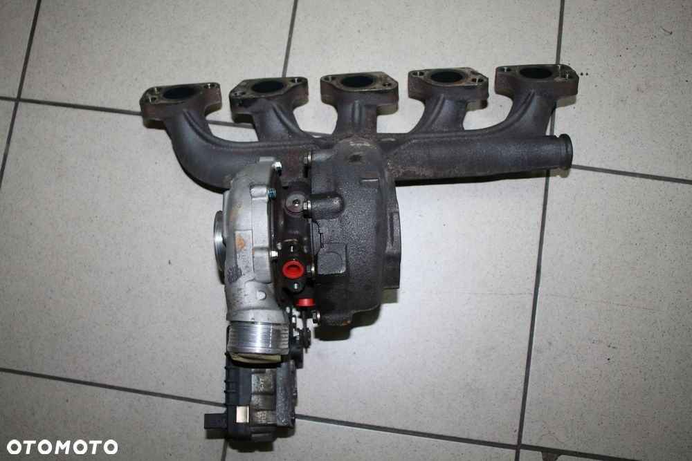 VOLVO V50 V70 XC70 XC60 D5 TURBO TURBINA 31219597 - 6