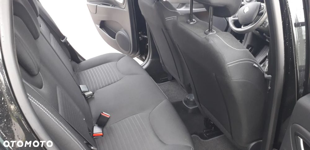 Renault Clio 1.2 16V Limited EU6 - 7