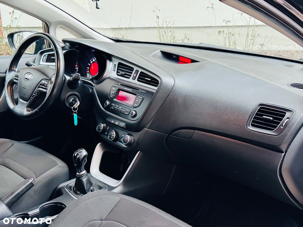 Kia Ceed 1.6 CRDi L - 27