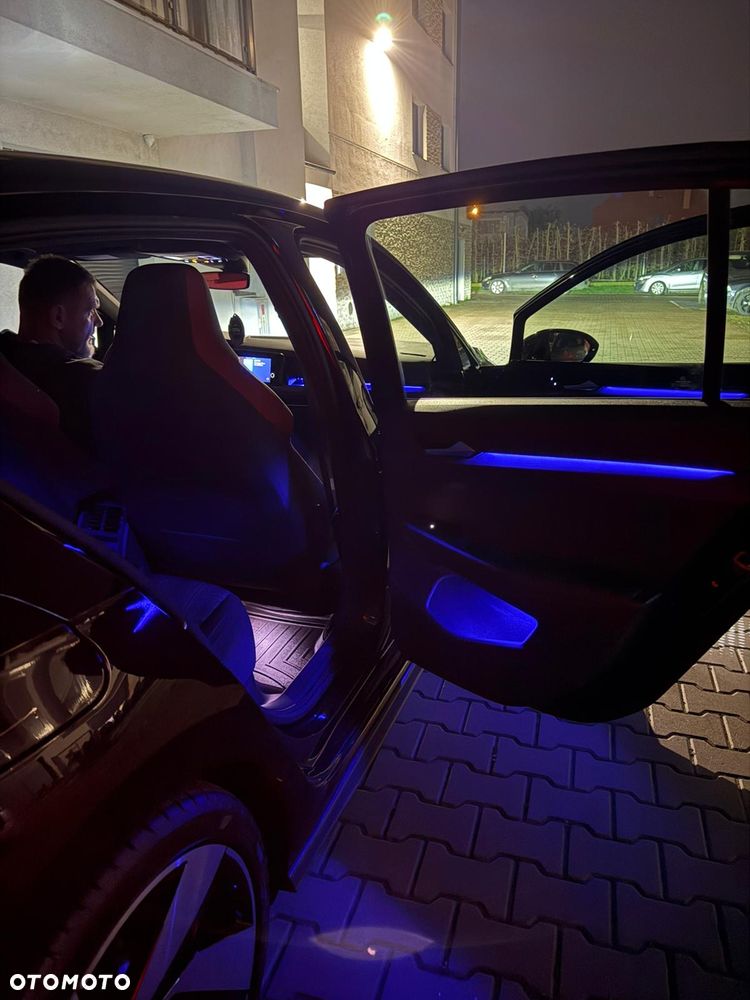 Volkswagen Golf 2.0 TSI OPF DSG GTI - 36