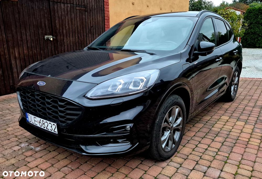 Ford Kuga 2023 photo 2