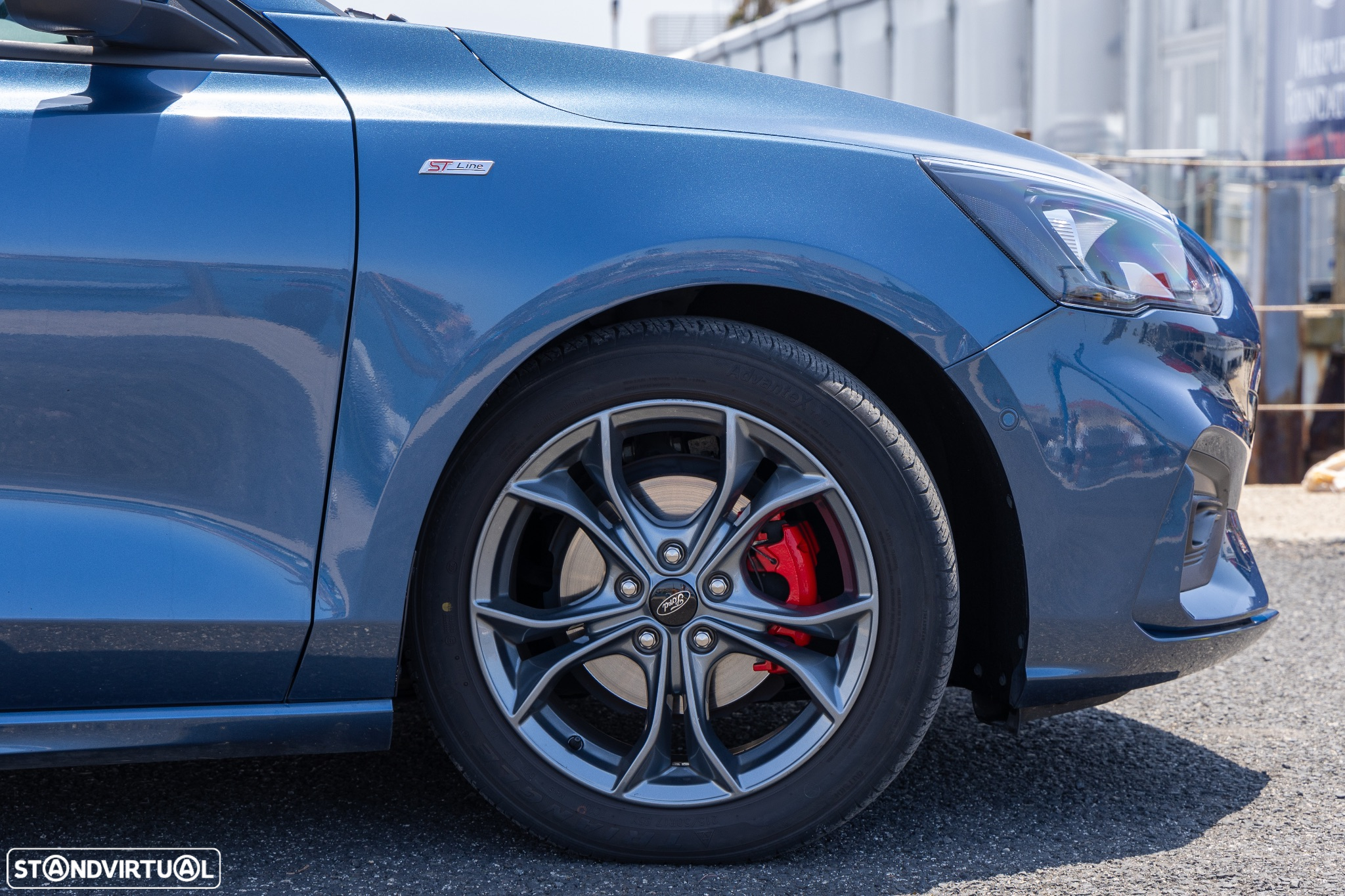 Ford Focus 1.0 EcoBoost MHEV ST-Line - 11