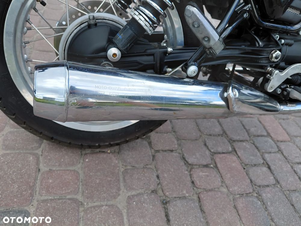 Moto Guzzi V7 - 11