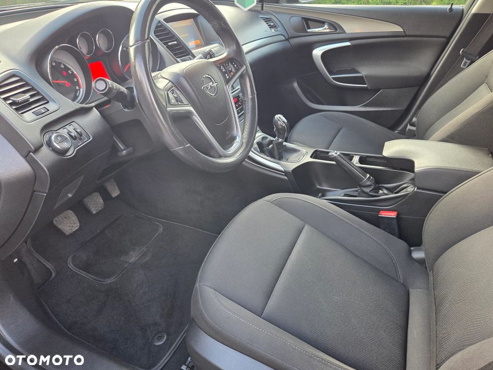 Opel Insignia 1.4 T Edition S&S - 11