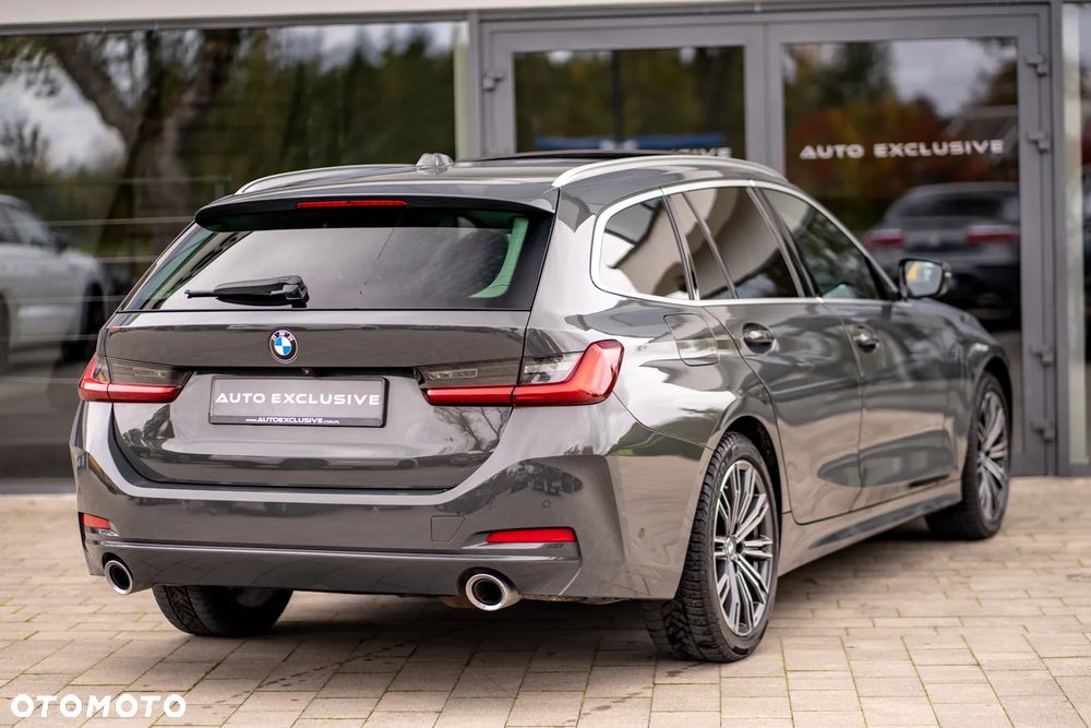 BMW Seria 3 320d xDrive Luxury Line - 24