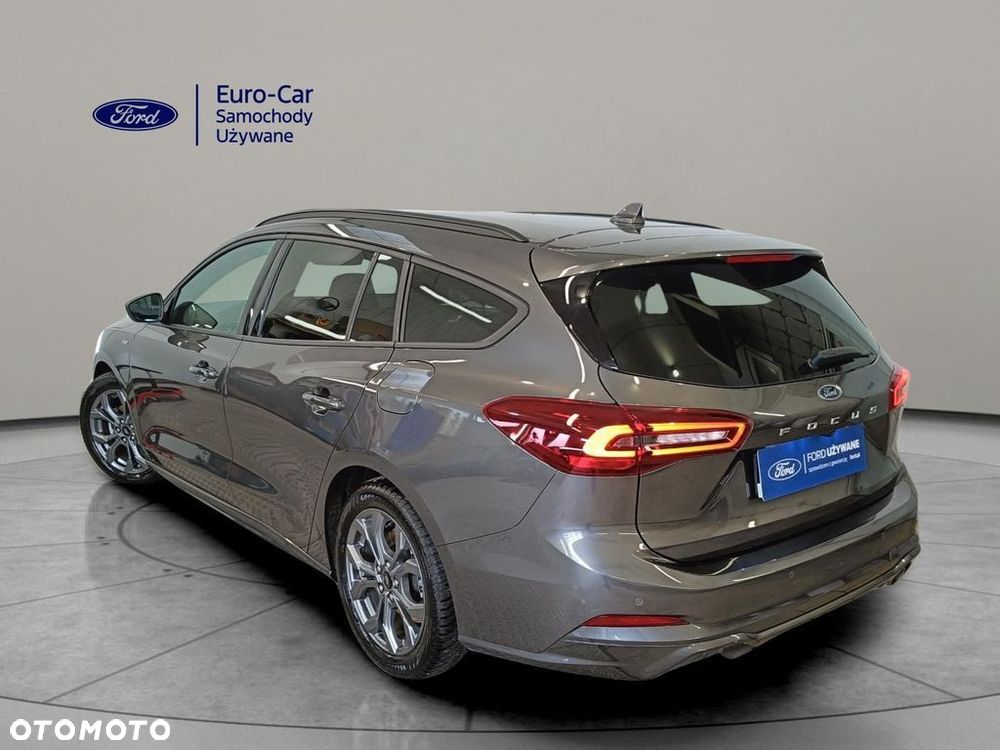 Ford Focus 1.0 EcoBoost mHEV ST-Line X - 5