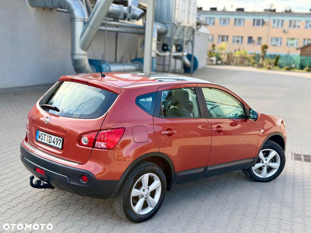 Nissan Qashqai 2.0 Lounge - 13