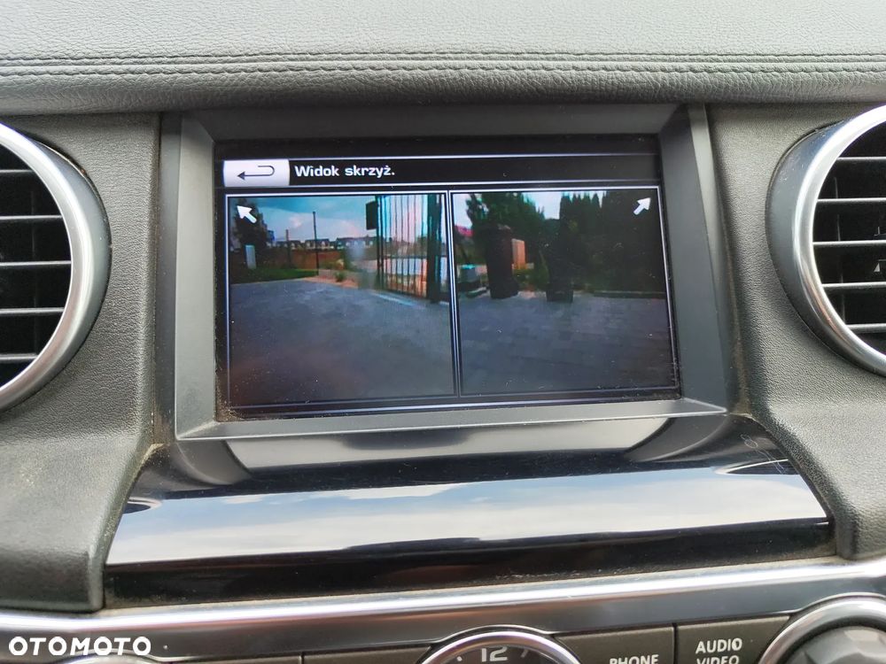 Land Rover Discovery IV 3.0 SD V6 HSE EU6 - 22