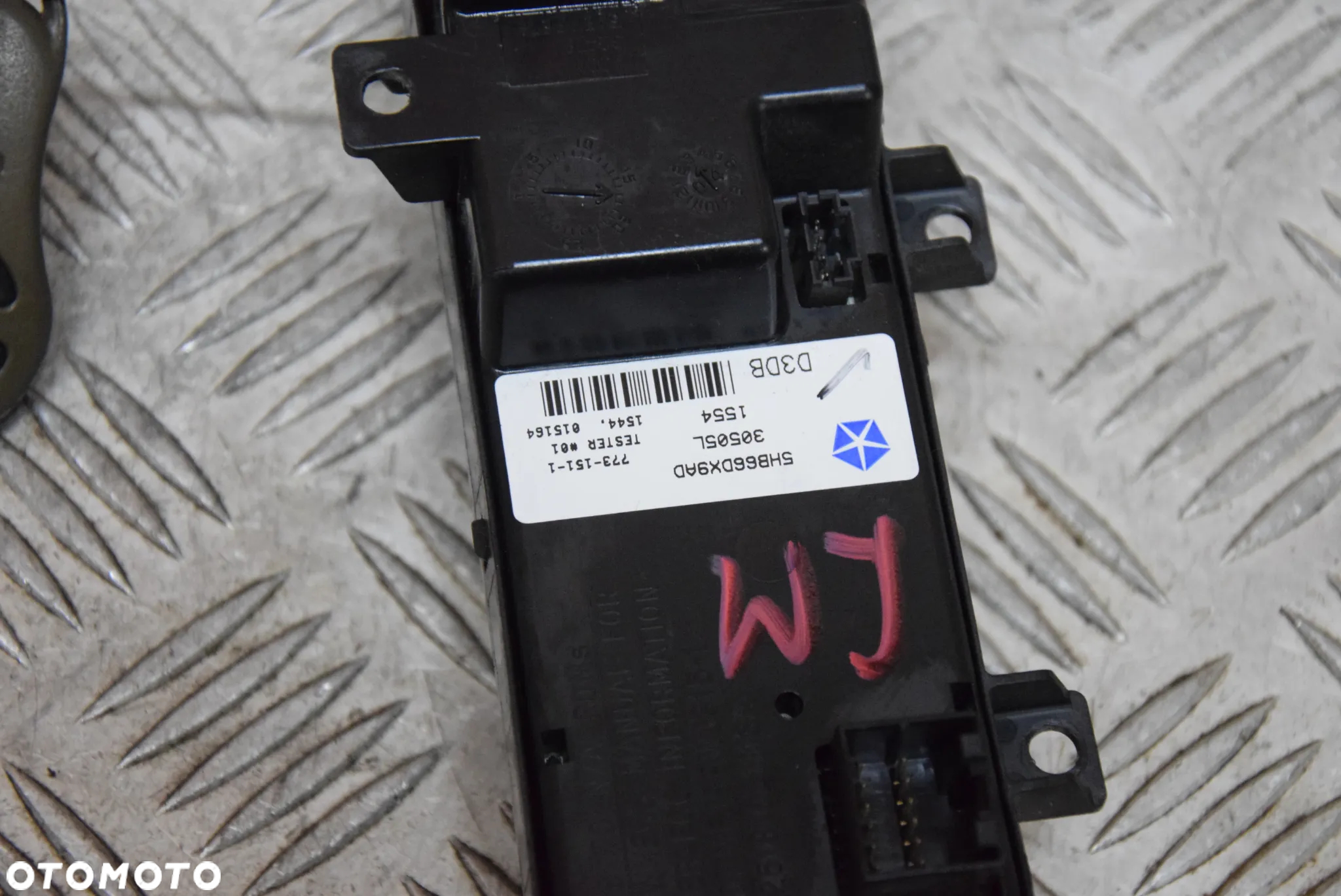 JEEP GRAND CHEROKEE WJ PRZEŁĄCZNIK PRZEŁĄCZNIKI SZYBY SZYB PILOT KPL. - 9