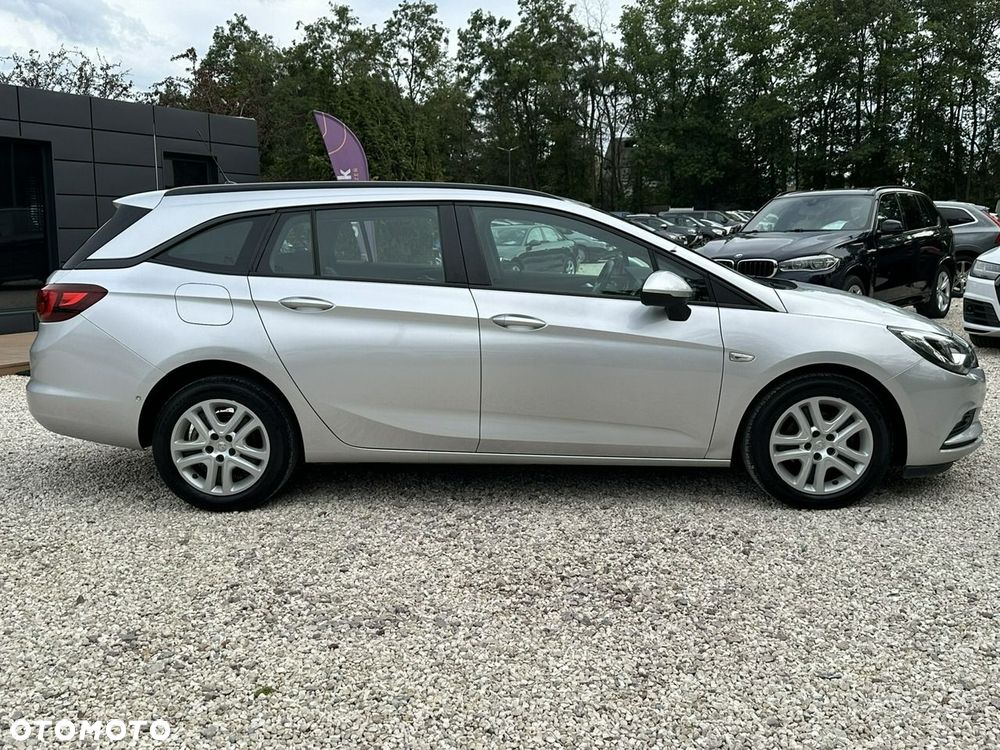 Opel Astra - 8