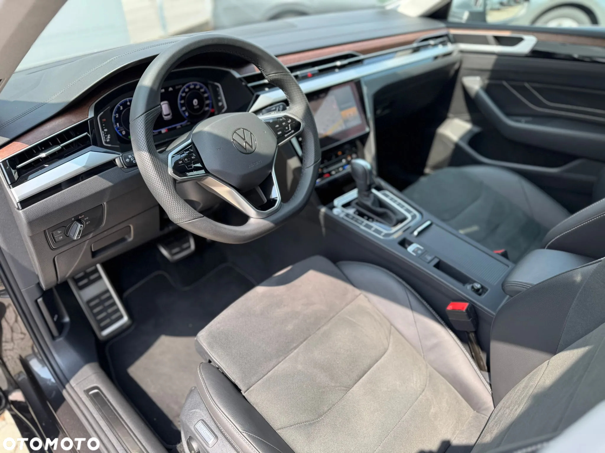 Volkswagen Arteon 2.0 TSI Elegance DSG - 8