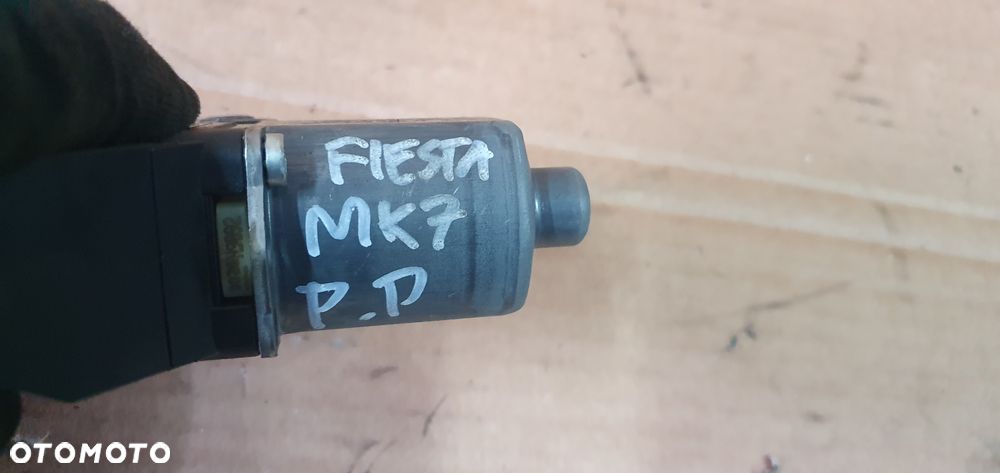Silniczek szyby prawy przód przedni prawy Ford Fiesta MK7 8A61-14553-A - 7