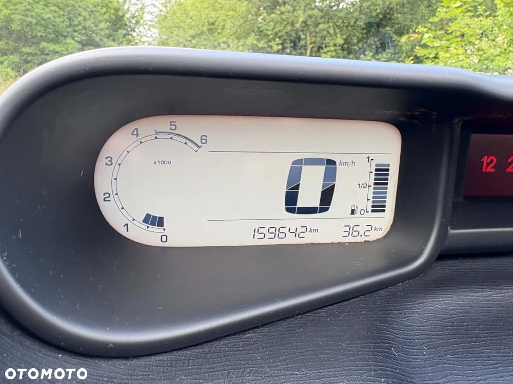 Citroën C3 Picasso 1.6 HDi Attraction - 10