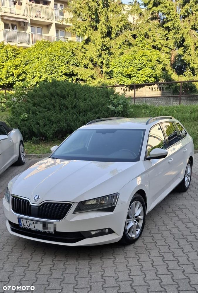 Skoda Superb 2.0 TDI Ambition - 1