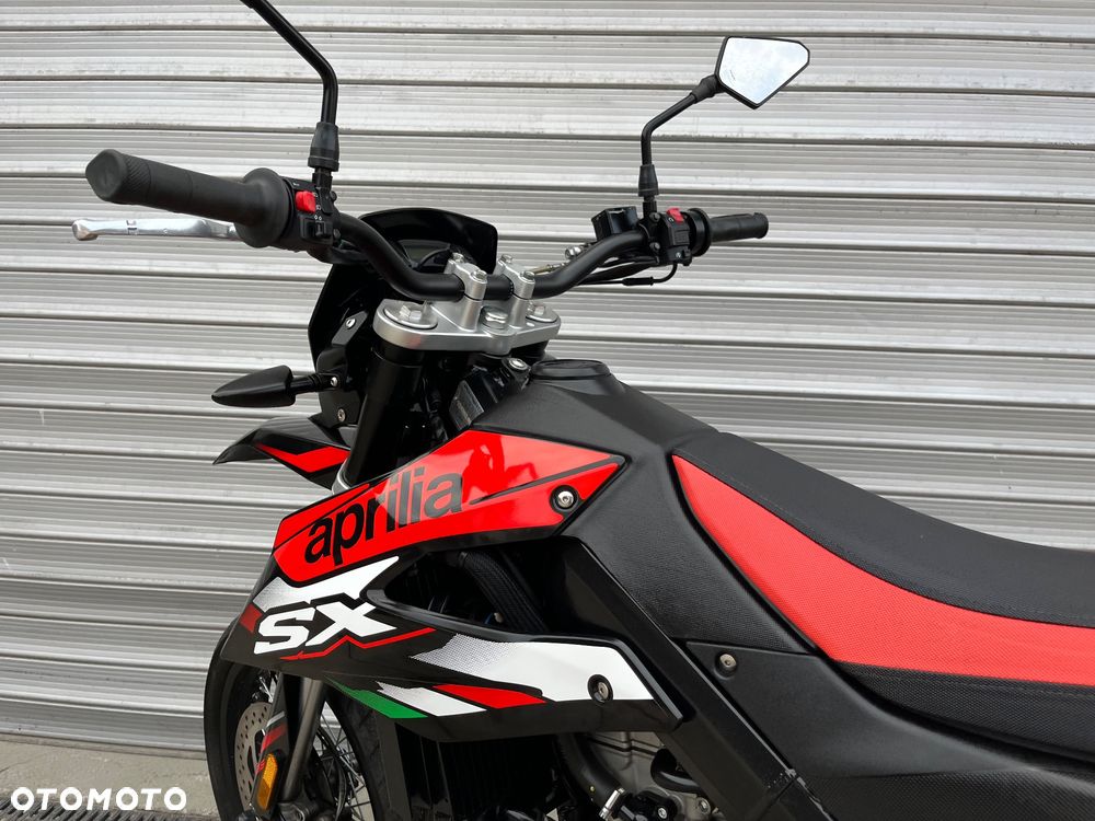 Aprilia SX - 9