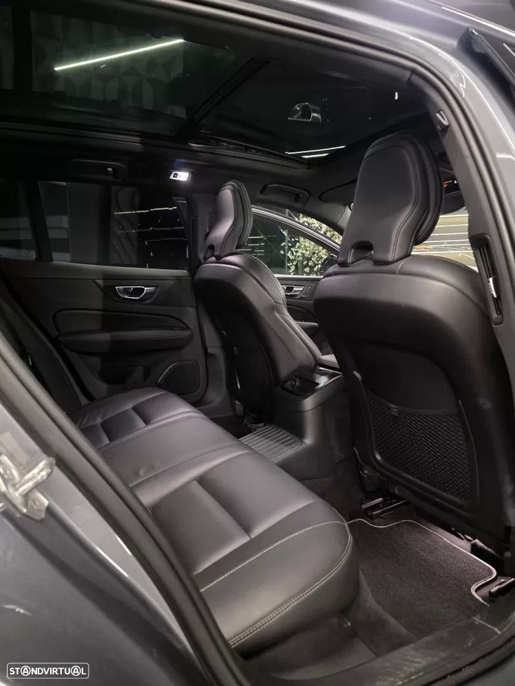 Volvo V60 2.0 T6 AWD TE R-Design - 22