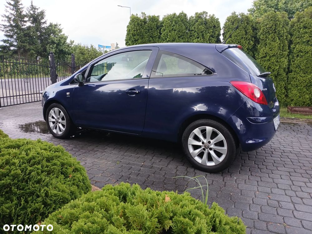 Opel Corsa - 21