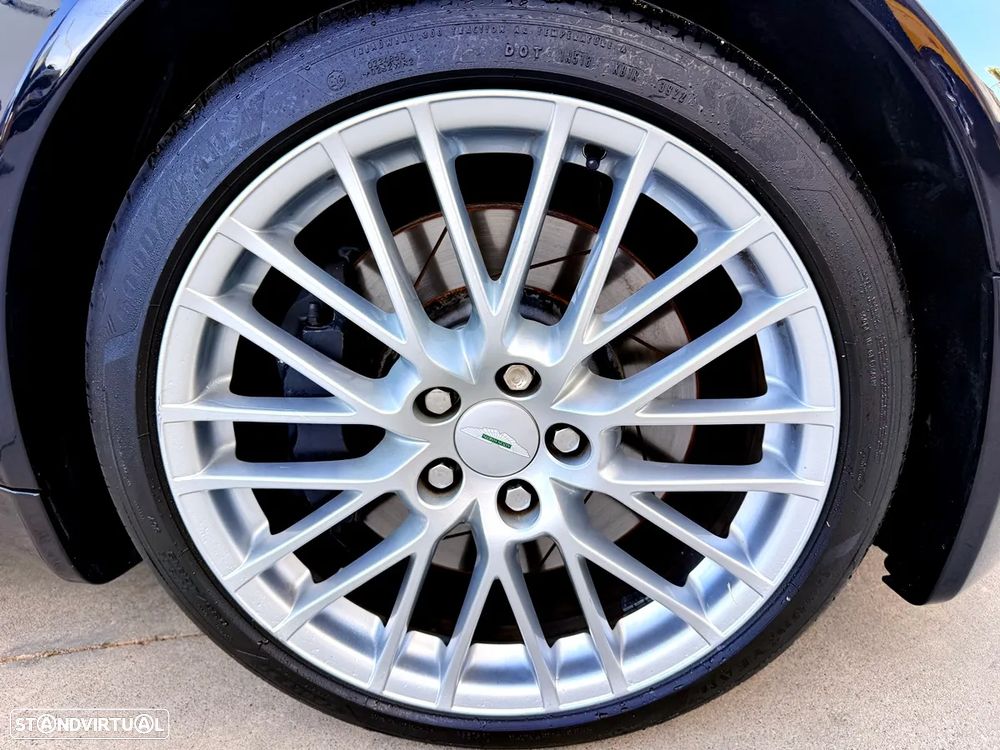 Aston Martin Vantage Coupe V8 Sportshift - 36