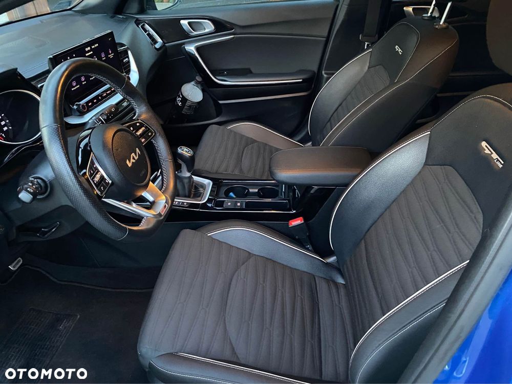 Kia ProCeed - 30