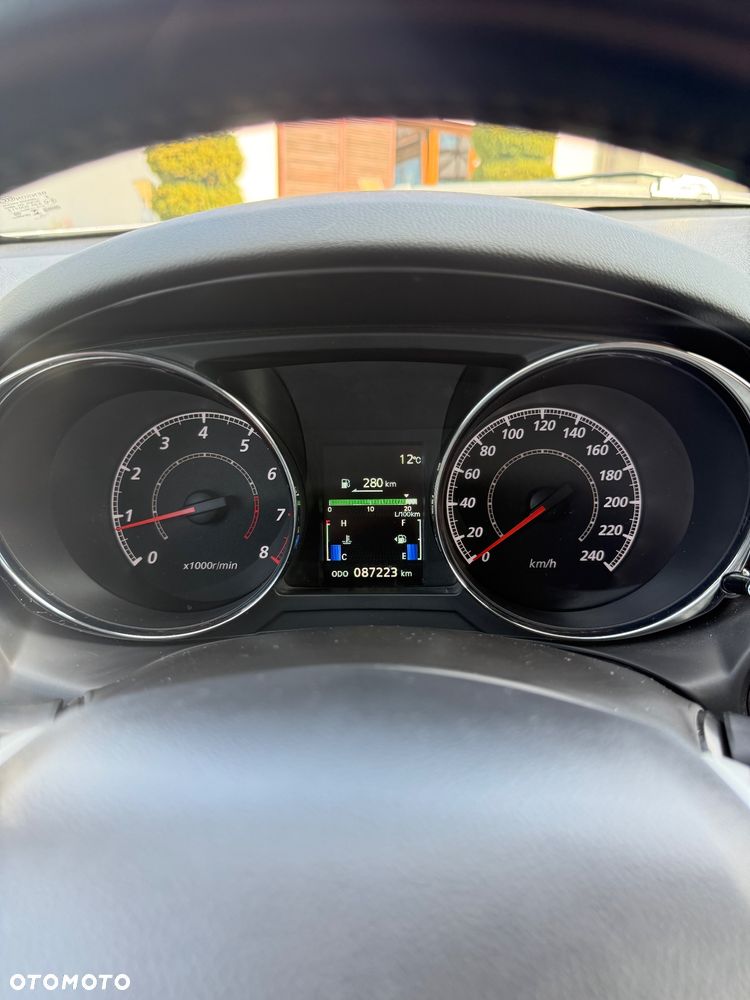 Mitsubishi ASX 1.6 Blue Sky Edition - 17