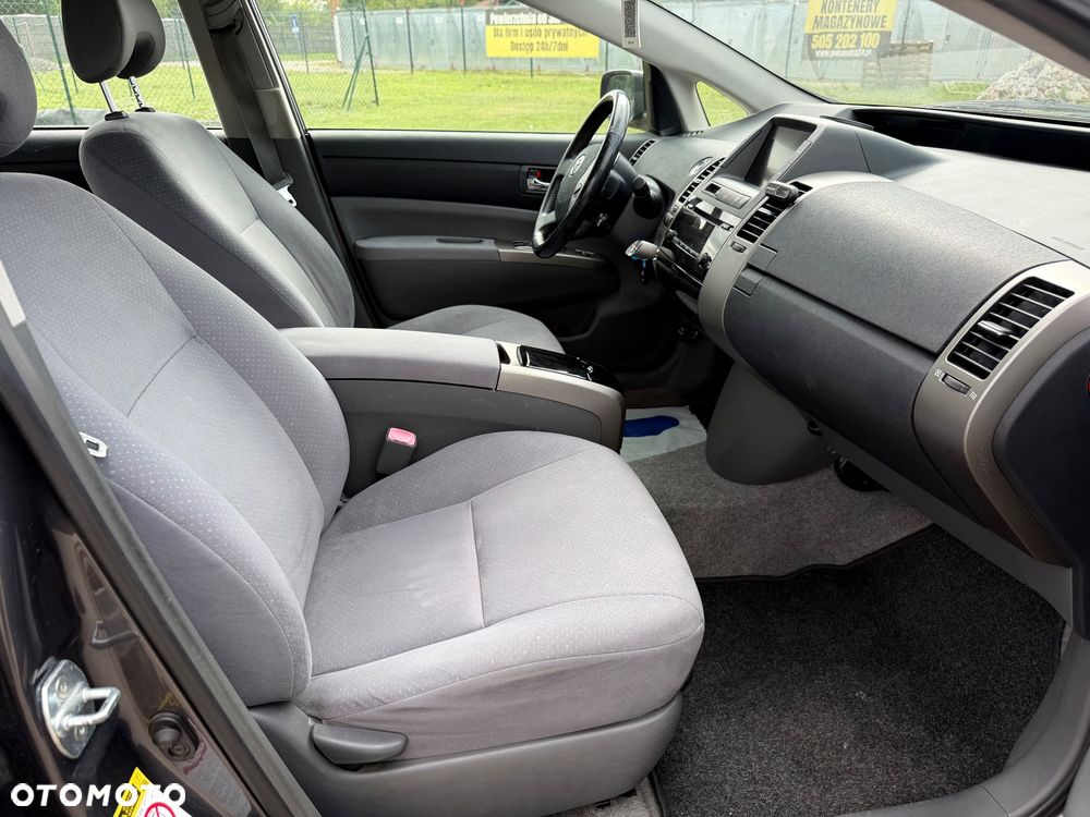 Toyota Prius 1.5 VVT-i Sol (nav) - 17